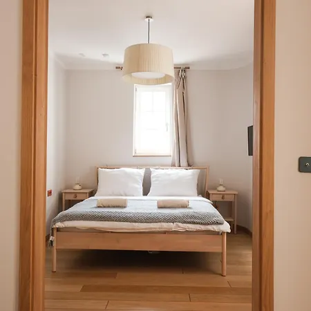 Apartment Stylish Downtown Flat